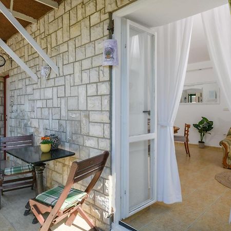 Apartman Aleksandra Pula Dış mekan fotoğraf